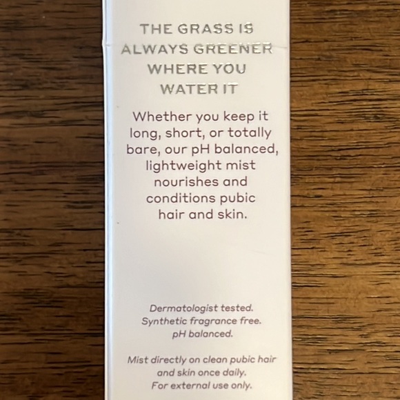 FLAMINGO Pubic Hair Wax Kit, Face Wax Kit, Mons Mist & Ingrown Spot Treatment - Picture 7 of 9